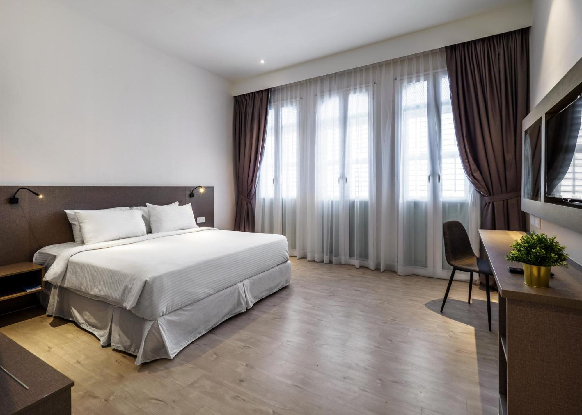 Hutton Suite Hotel Managed By The Ascott Limited 乔治敦 外观 照片