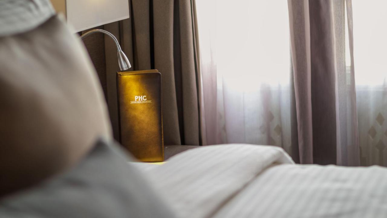 Hutton Suite Hotel Managed By The Ascott Limited 乔治敦 外观 照片